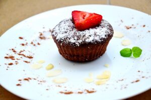 Dieta dla osób z nietolerancją laktozy – jak unikać mleka i jego pochodnych?