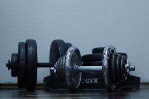 Trening crossfit: zalety, wady, efekty
